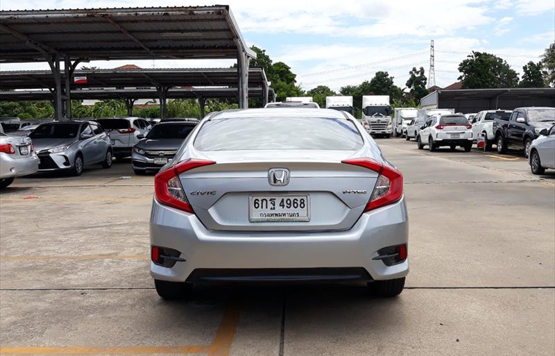 ขายรถเก๋งมือสอง honda civic รถปี2017 รหัส 75010 รูปที่4