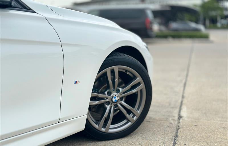 ขายรถเก๋งมือสอง-bmw-บีเอ็มดับบลิว-330e-รถปี2017-รหัส75018-1462c8bc.jpg ขายรถเก๋งมือสอง-bmw-บีเอ็มดับบลิว-330e-รถปี2017-รหัส75018-1462c8bc.jpg