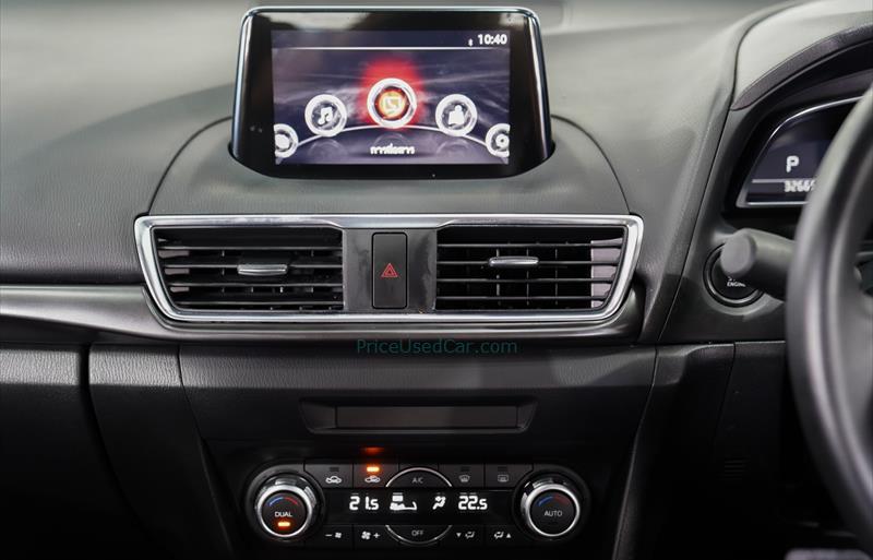 ขายรถเก๋งมือสอง-mazda-มาสด้า-3-สาม-รถปี2018-รหัส75046-525259a4.jpg ขายรถเก๋งมือสอง-mazda-มาสด้า-3-สาม-รถปี2018-รหัส75046-525259a4.jpg