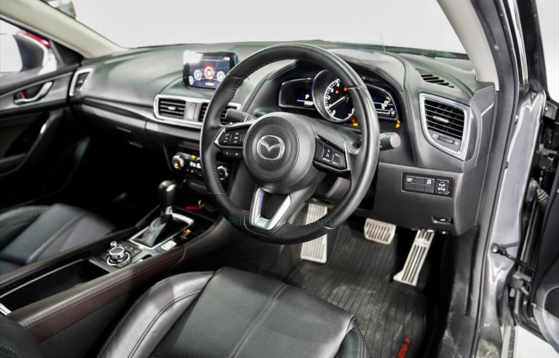 ขายรถเก๋งมือสอง-mazda-มาสด้า-3-สาม-รถปี2018-รหัส75046-53b9778d.jpg ขายรถเก๋งมือสอง-mazda-มาสด้า-3-สาม-รถปี2018-รหัส75046-53b9778d.jpg
