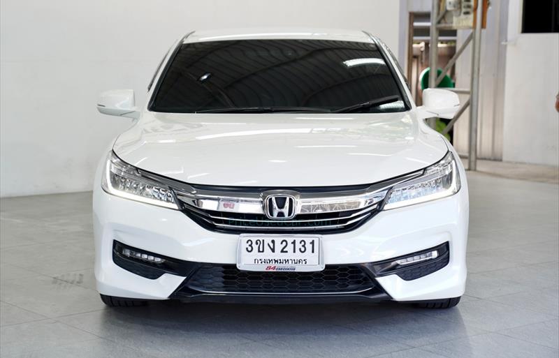 ขายรถเก๋งมือสอง honda accord รถปี2016 รหัส 75065 รูปที่2