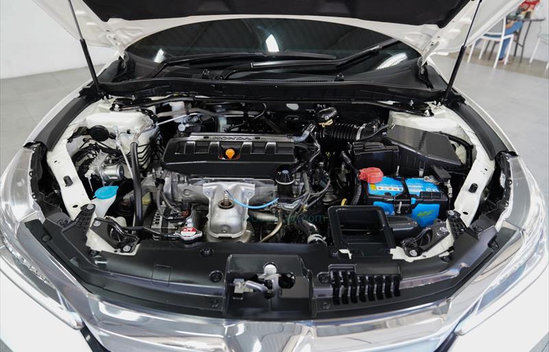 ขายรถเก๋งมือสอง-honda-ฮอนด้า-accord-แอคคอร์ด-รถปี2016-รหัส75065-52add194.jpg ขายรถเก๋งมือสอง-honda-ฮอนด้า-accord-แอคคอร์ด-รถปี2016-รหัส75065-52add194.jpg