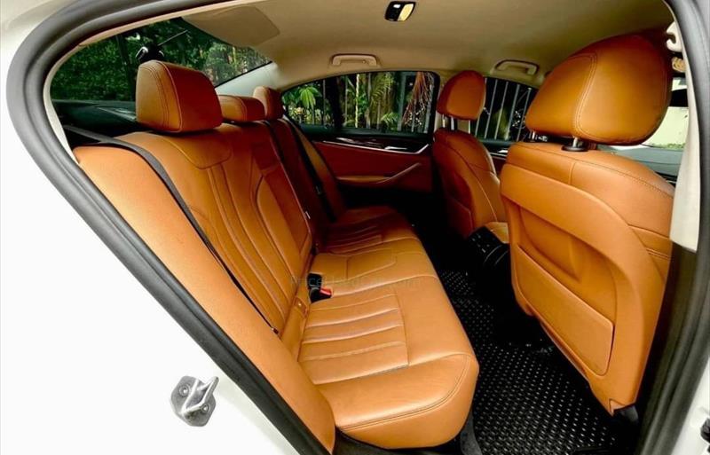 ขายรถเก๋งมือสอง-bmw-บีเอ็มดับบลิว-520d-ห้าสองศูนย์ดี-รถปี2018-รหัส75075-00317061.jpg ขายรถเก๋งมือสอง-bmw-บีเอ็มดับบลิว-520d-ห้าสองศูนย์ดี-รถปี2018-รหัส75075-00317061.jpg