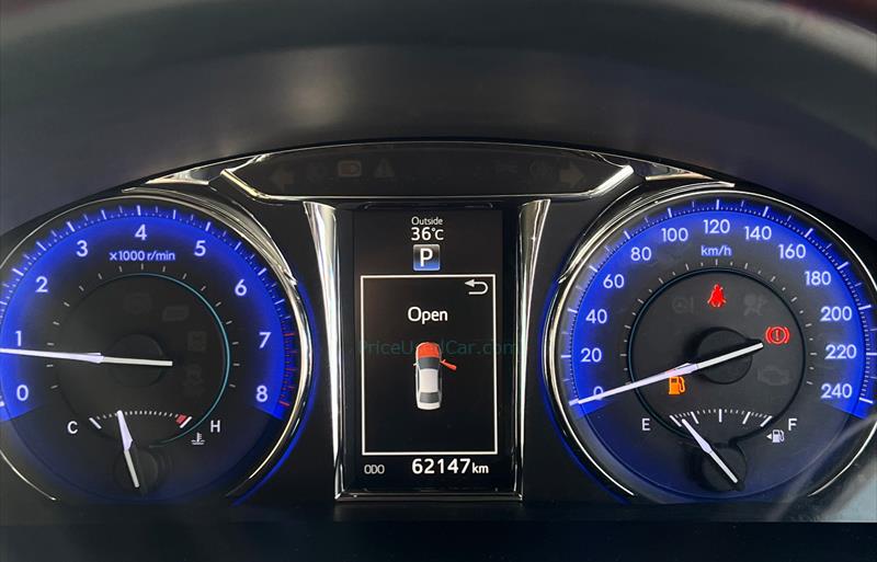 ขายรถเก๋งมือสอง-toyota-โตโยต้า-camry-คัมรี่-รถปี2018-รหัส75085-c7cc711b.jpg ขายรถเก๋งมือสอง-toyota-โตโยต้า-camry-คัมรี่-รถปี2018-รหัส75085-c7cc711b.jpg