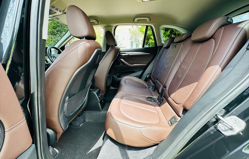ขายรถ-suv-มือสอง-bmw-บีเอ็มดับบลิว-x1-เอ็กซ์1-รถปี2021-รหัส75119-44ddd351.jpg ขายรถ-suv-มือสอง-bmw-บีเอ็มดับบลิว-x1-เอ็กซ์1-รถปี2021-รหัส75119-44ddd351.jpg