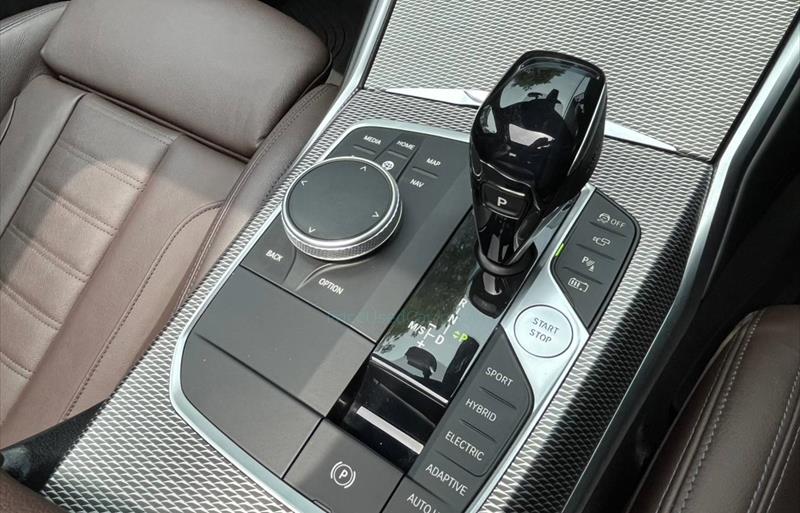 ขายรถเก๋งมือสอง-bmw-บีเอ็มดับบลิว-330e-รถปี2020-รหัส75121-614a608a.jpg ขายรถเก๋งมือสอง-bmw-บีเอ็มดับบลิว-330e-รถปี2020-รหัส75121-614a608a.jpg