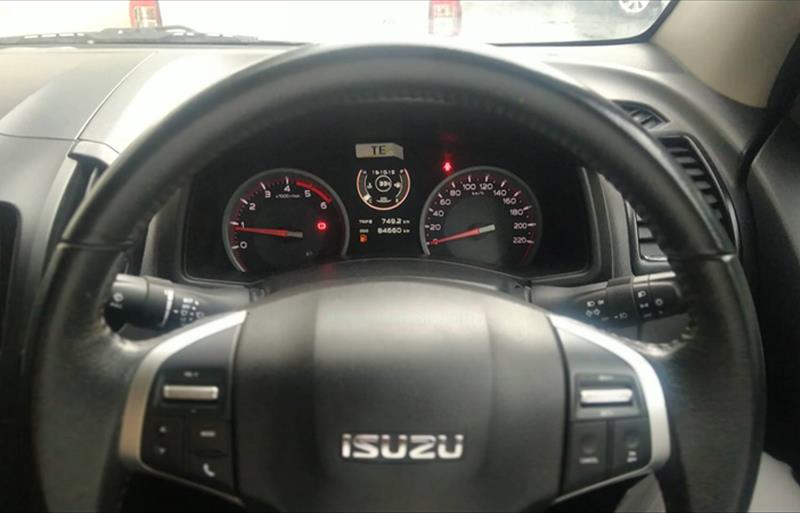 ขายรถกระบะมือสอง-isuzu-อีซูซุ-d-max-ดีแมคซ์-รถปี2019-รหัส75124-0c8027ae.jpg ขายรถกระบะมือสอง-isuzu-อีซูซุ-d-max-ดีแมคซ์-รถปี2019-รหัส75124-0c8027ae.jpg