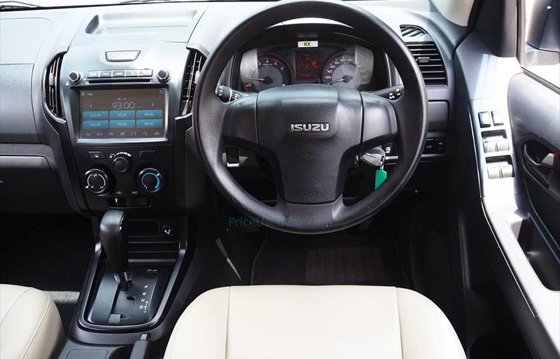 ขายรถ-suv-มือสอง-isuzu-อีซูซุ-mu-x-มิวเอ็กซ์-รถปี2017-รหัส75144-0eed50da.jpg ขายรถ-suv-มือสอง-isuzu-อีซูซุ-mu-x-มิวเอ็กซ์-รถปี2017-รหัส75144-0eed50da.jpg
