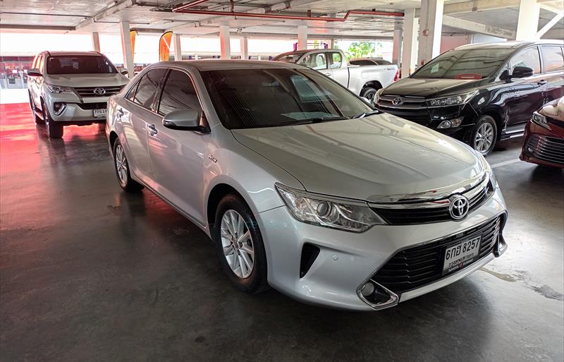 ขายรถเก๋งมือสอง toyota camry รถปี2017 รหัส 75147 รูปที่2