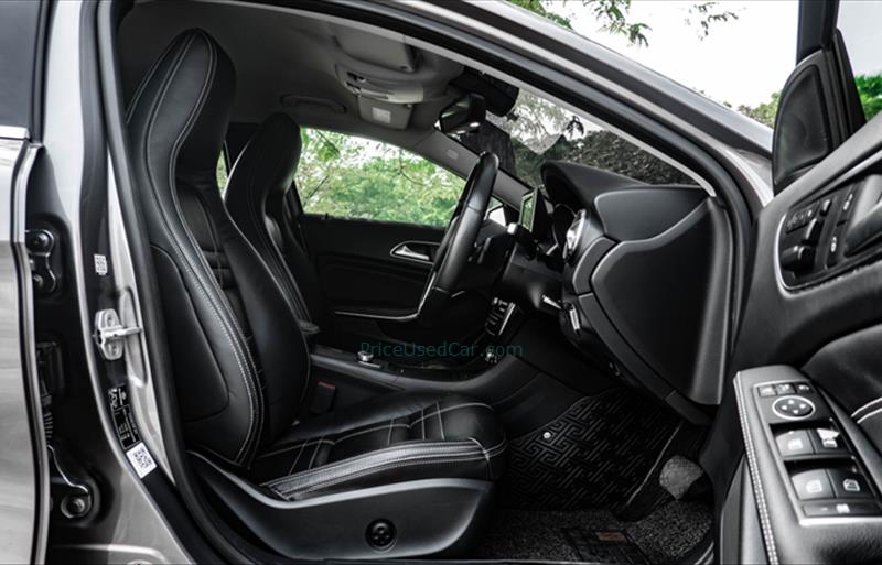 ขายรถเก๋งมือสอง-mercedes-benz-เมอร์เซเดสเบนซ์-gla200-รถปี2015-รหัส75215-39e661c9.jpg ขายรถเก๋งมือสอง-mercedes-benz-เมอร์เซเดสเบนซ์-gla200-รถปี2015-รหัส75215-39e661c9.jpg