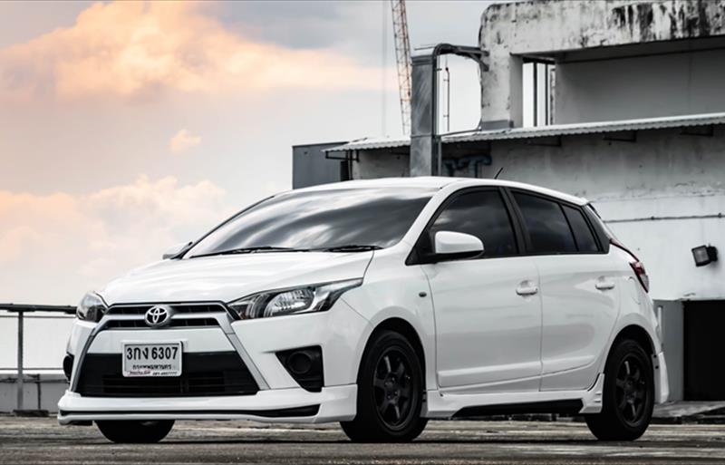 รถเก๋งมือสอง TOYOTA YARIS รถปี 2014 รถเก๋งมือสอง TOYOTA YARIS รถปี 2014