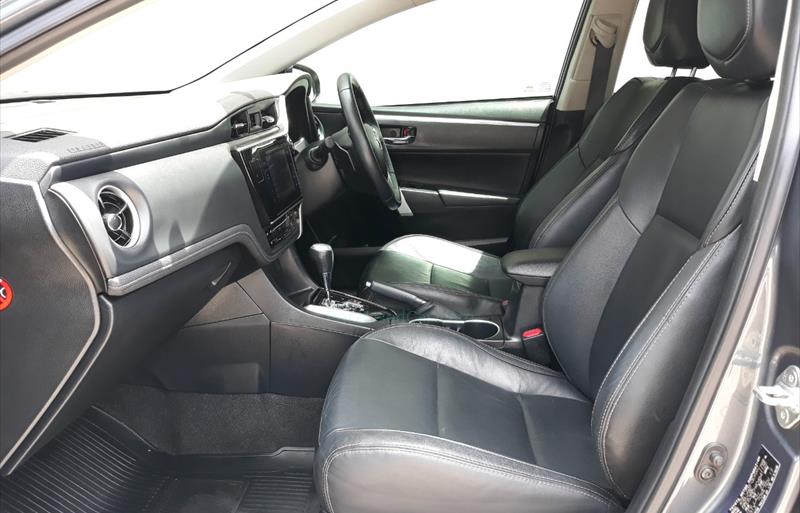 ขายรถเก๋งมือสอง-toyota-โตโยต้า-altis-อัลติส-รถปี2018-รหัส75236-e1fc2ace.jpg ขายรถเก๋งมือสอง-toyota-โตโยต้า-altis-อัลติส-รถปี2018-รหัส75236-e1fc2ace.jpg