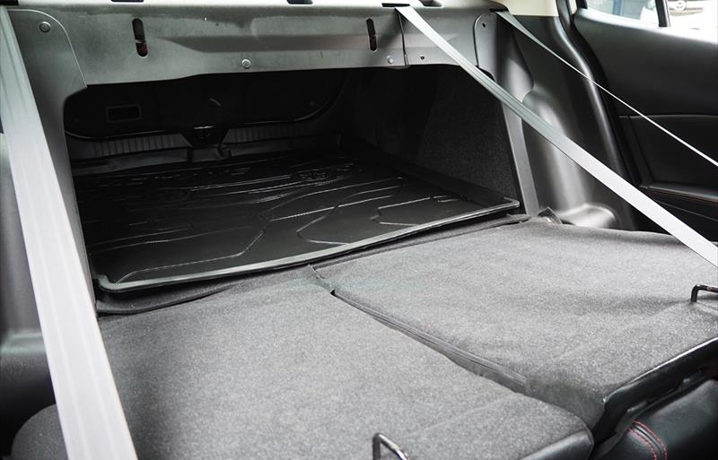 ขายรถเก๋งมือสอง-mazda-มาสด้า-3-สาม-รถปี2015-รหัส75238-85131534.jpg ขายรถเก๋งมือสอง-mazda-มาสด้า-3-สาม-รถปี2015-รหัส75238-85131534.jpg