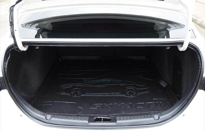 ขายรถเก๋งมือสอง-mazda-มาสด้า-3-สาม-รถปี2015-รหัส75238-b3ded3ce.jpg ขายรถเก๋งมือสอง-mazda-มาสด้า-3-สาม-รถปี2015-รหัส75238-b3ded3ce.jpg