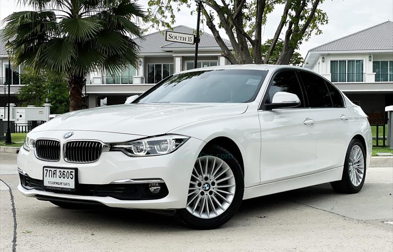 รถเก๋งมือสอง BMW 320d รถปี 2018