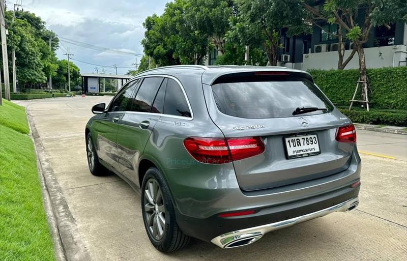 ขายรถเก๋งมือสอง mercedes-benz glc250 รถปี2016 รหัส 75256 รูปที่2