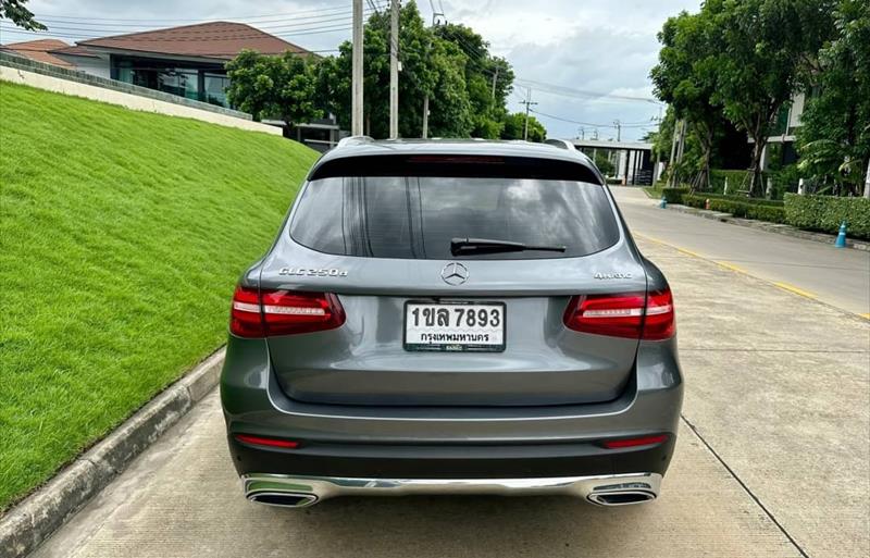 ขายรถเก๋งมือสอง-mercedes-benz-เมอร์เซเดสเบนซ์-glc250-จีแอลซีสองห้าศูนย์-รถปี2016-รหัส75256-db69a344.jpg ขายรถเก๋งมือสอง-mercedes-benz-เมอร์เซเดสเบนซ์-glc250-จีแอลซีสองห้าศูนย์-รถปี2016-รหัส75256-db69a344.jpg
