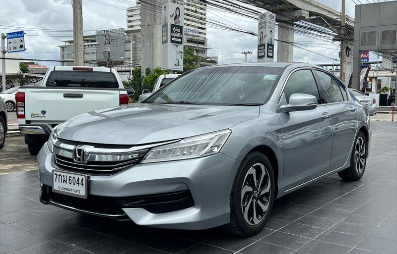 รถเก๋งมือสอง  HONDA ACCORD 2.0 E รถปี2018