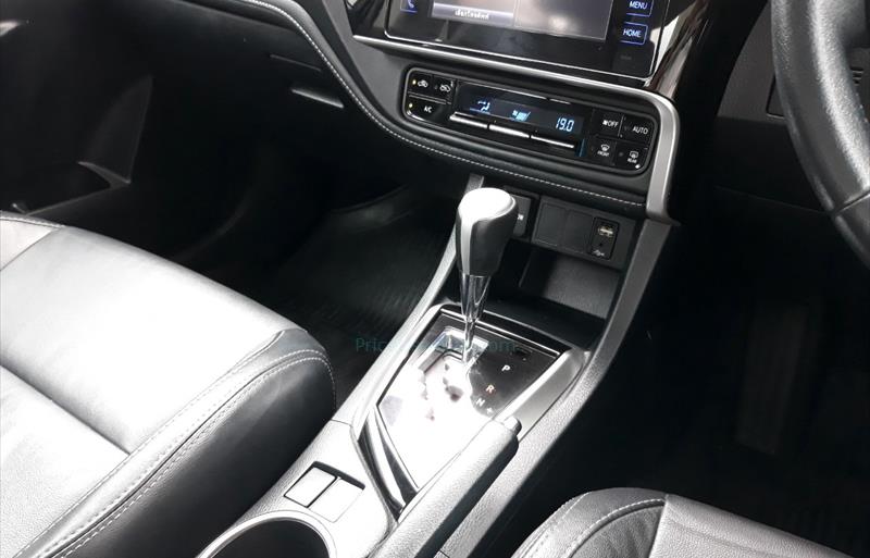 ขายรถเก๋งมือสอง-toyota-โตโยต้า-altis-อัลติส-รถปี2018-รหัส75266-235462e0.jpg ขายรถเก๋งมือสอง-toyota-โตโยต้า-altis-อัลติส-รถปี2018-รหัส75266-235462e0.jpg