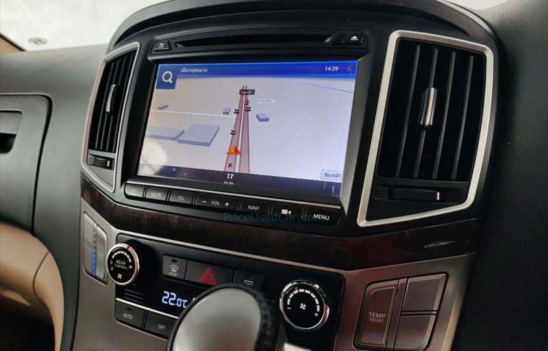 ขายรถตู้มือสอง hyundai h-1 รถปี2017 รหัส 75267 รูปที่6 ขายรถตู้มือสอง hyundai h-1 รถปี2017 รหัส 75267 รูปที่6