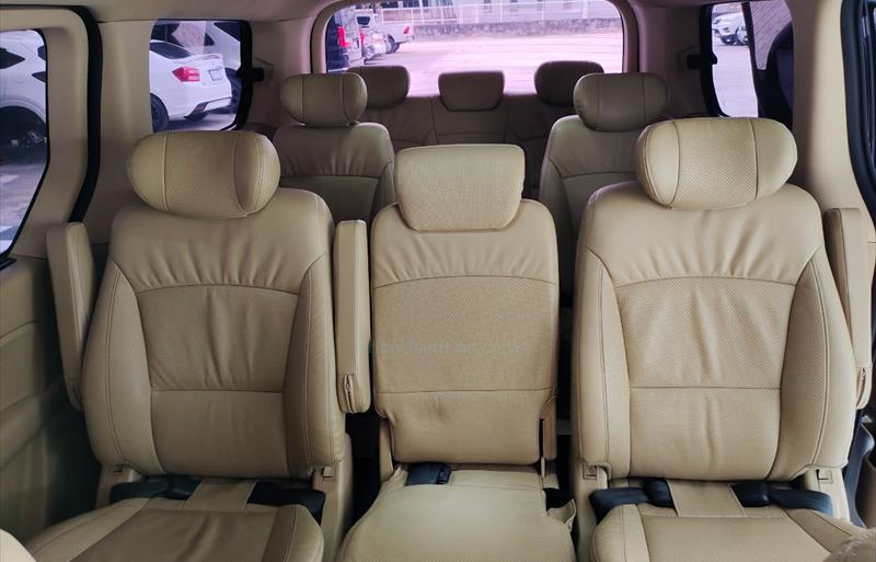 ขายรถตู้มือสอง hyundai h-1 รถปี2017 รหัส 75267 รูปที่10 ขายรถตู้มือสอง hyundai h-1 รถปี2017 รหัส 75267 รูปที่10