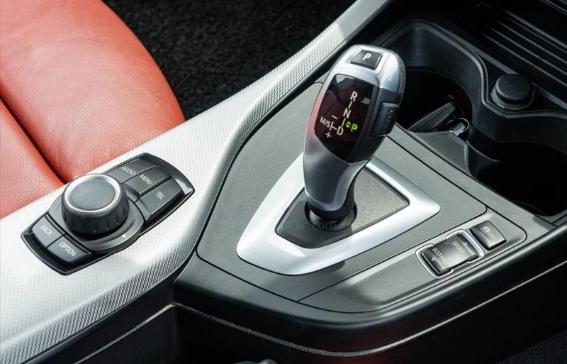 ขายรถเก๋งมือสอง bmw 118i รถปี2016 รหัส 75289 รูปที่12 ขายรถเก๋งมือสอง bmw 118i รถปี2016 รหัส 75289 รูปที่12