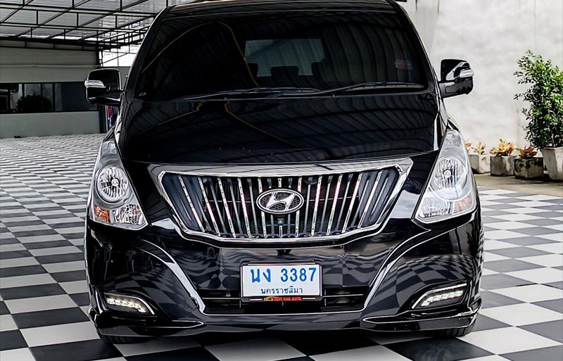 ขายรถตู้มือสอง hyundai h-1 รถปี2018 รหัส 75329 รูปที่2 ขายรถตู้มือสอง hyundai h-1 รถปี2018 รหัส 75329 รูปที่2