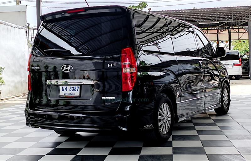 ขายรถตู้มือสอง hyundai h-1 รถปี2018 รหัส 75329 รูปที่3 ขายรถตู้มือสอง hyundai h-1 รถปี2018 รหัส 75329 รูปที่3