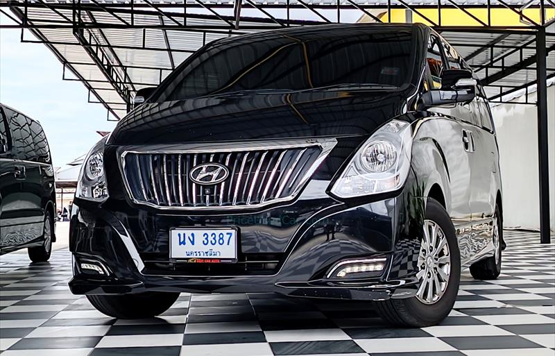 ขายรถตู้มือสอง hyundai h-1 รถปี2018 รหัส 75329 รูปที่1 ขายรถตู้มือสอง hyundai h-1 รถปี2018 รหัส 75329 รูปที่1