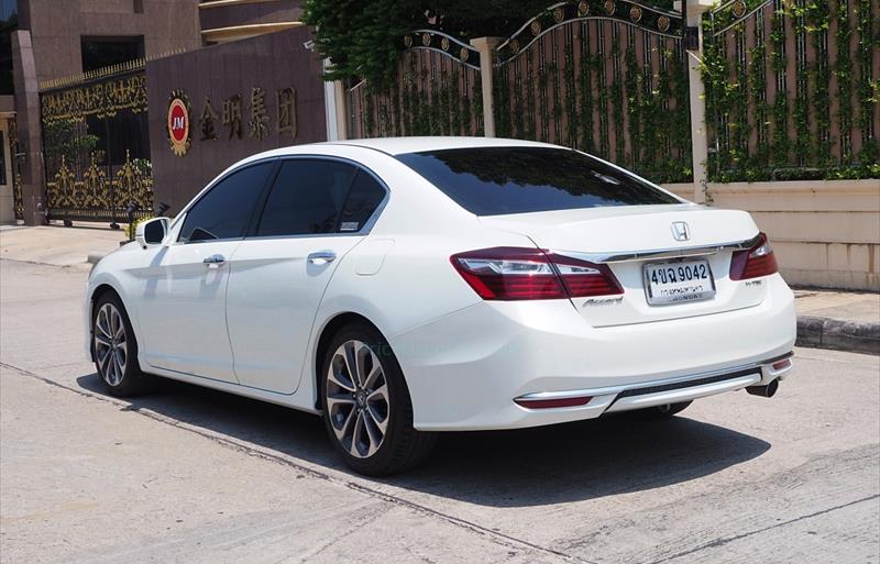 ขายรถเก๋งมือสอง-honda-ฮอนด้า-accord-แอคคอร์ด-รถปี2016-รหัส75340-a77527c5.jpg ขายรถเก๋งมือสอง-honda-ฮอนด้า-accord-แอคคอร์ด-รถปี2016-รหัส75340-a77527c5.jpg