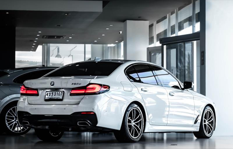ขายรถเก๋งมือสอง-bmw-บีเอ็มดับบลิว-520d-ห้าสองศูนย์ดี-รถปี2023-รหัส75431-a92bb258.jpg ขายรถเก๋งมือสอง-bmw-บีเอ็มดับบลิว-520d-ห้าสองศูนย์ดี-รถปี2023-รหัส75431-a92bb258.jpg