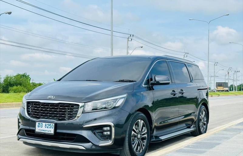 รถตู้มือสอง KIA GRAND CARNIVAL รถปี 2019