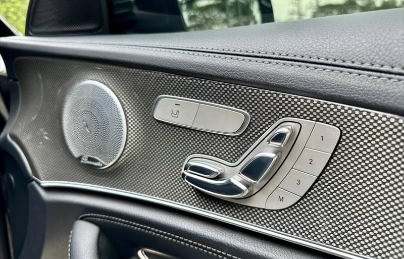 ขายรถเก๋งมือสอง-mercedes-benz-เมอร์เซเดสเบนซ์-e350-รถปี2017-รหัส75447-998665b4.jpg ขายรถเก๋งมือสอง-mercedes-benz-เมอร์เซเดสเบนซ์-e350-รถปี2017-รหัส75447-998665b4.jpg
