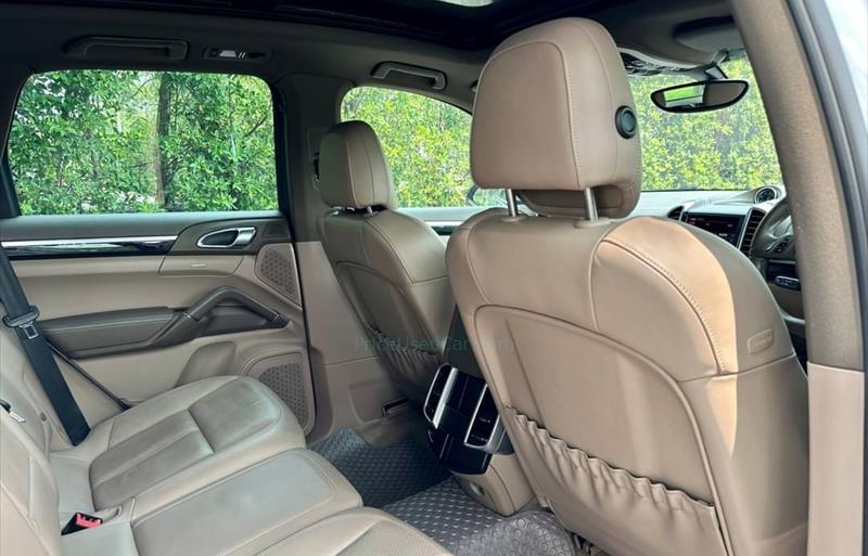 ขายรถ-suv-มือสอง-porsche-ปอร์เช่-cayenne-รถปี2012-รหัส75448-a83777cf.jpg ขายรถ-suv-มือสอง-porsche-ปอร์เช่-cayenne-รถปี2012-รหัส75448-a83777cf.jpg