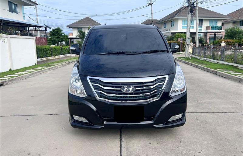 ขายรถตู้มือสอง hyundai h-1 รถปี2015 รหัส 75473 รูปที่2