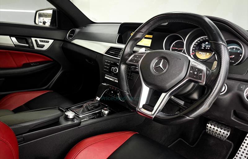 ขายรถเก๋งมือสอง mercedes-benz c63-amg รถปี2013 รหัส 75479 รูปที่7