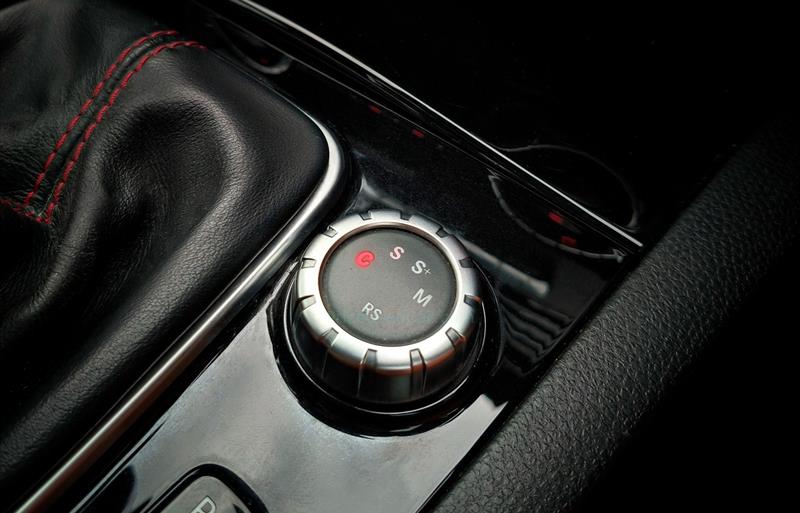 ขายรถเก๋งมือสอง-mercedes-benz-เมอร์เซเดสเบนซ์-c63-amg-รถปี2013-รหัส75479-f8d4c33d.jpg ขายรถเก๋งมือสอง-mercedes-benz-เมอร์เซเดสเบนซ์-c63-amg-รถปี2013-รหัส75479-f8d4c33d.jpg