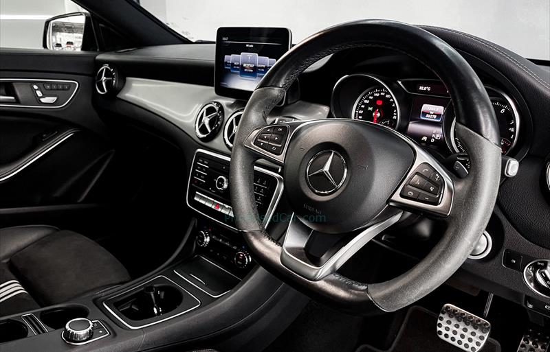 ขายรถเก๋งมือสอง-mercedes-benz-เมอร์เซเดสเบนซ์-cla250-amg-ซีแอลเอสองห้าศูนย์-เอเอ็มจี-รถปี2018-รหัส75481-ae549c63.jpg ขายรถเก๋งมือสอง-mercedes-benz-เมอร์เซเดสเบนซ์-cla250-amg-ซีแอลเอสองห้าศูนย์-เอเอ็มจี-รถปี2018-รหัส75481-ae549c63.jpg