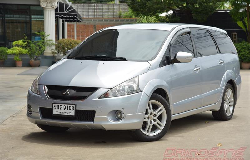 รถตู้มือสอง MITSUBISHI SPACE WAGON รถปี 2009