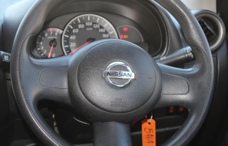 ขายรถเก๋งมือสอง nissan march รถปี2010 รหัส 75517-รูปที่8 ขายรถเก๋งมือสอง nissan march รถปี2010 รหัส 75517-รูปที่8