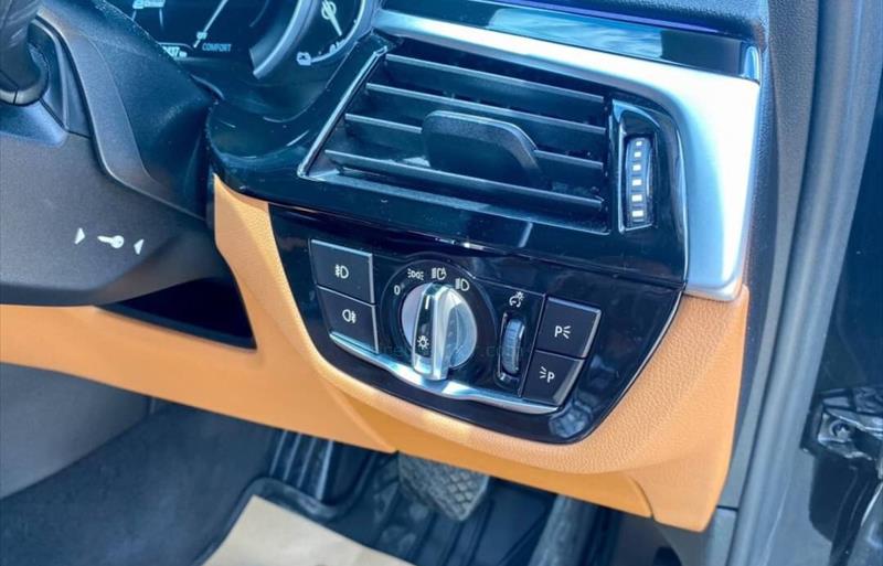 ขายรถเก๋งมือสอง-bmw-บีเอ็มดับบลิว-series-5-ซีรี่ย์5-รถปี2019-รหัส75526-fc30aa02.jpg ขายรถเก๋งมือสอง-bmw-บีเอ็มดับบลิว-series-5-ซีรี่ย์5-รถปี2019-รหัส75526-fc30aa02.jpg