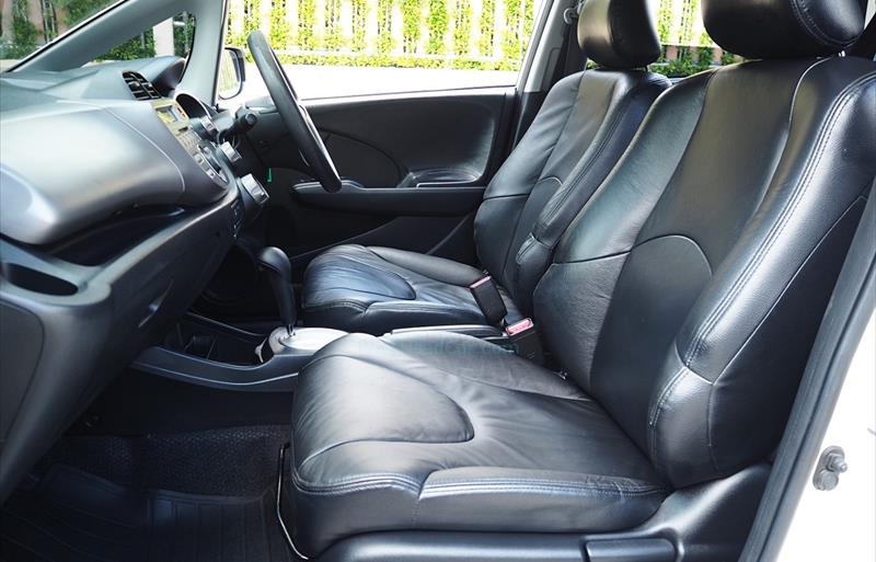 ขายรถเก๋งมือสอง-honda-ฮอนด้า-jazz-แจ๊ส-รถปี2010-รหัส75548-bf5e0903.jpg ขายรถเก๋งมือสอง-honda-ฮอนด้า-jazz-แจ๊ส-รถปี2010-รหัส75548-bf5e0903.jpg
