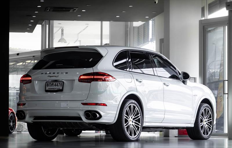 ขายรถ-suv-มือสอง-porsche-ปอร์เช่-cayenne-รถปี2016-รหัส75568-1916198c.jpg ขายรถ-suv-มือสอง-porsche-ปอร์เช่-cayenne-รถปี2016-รหัส75568-1916198c.jpg