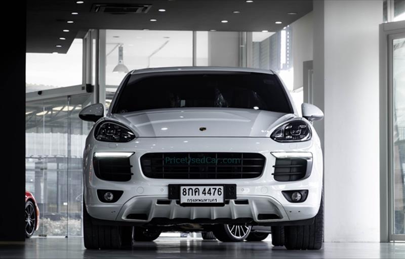 ขายรถ-suv-มือสอง-porsche-ปอร์เช่-cayenne-รถปี2016-รหัส75568-3b03fcfb.jpg ขายรถ-suv-มือสอง-porsche-ปอร์เช่-cayenne-รถปี2016-รหัส75568-3b03fcfb.jpg