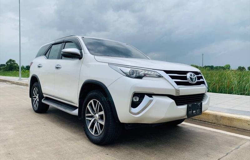 ขายรถอเนกประสงค์มือสอง toyota fortuner รถปี2017 รหัส 75569 รูปที่3