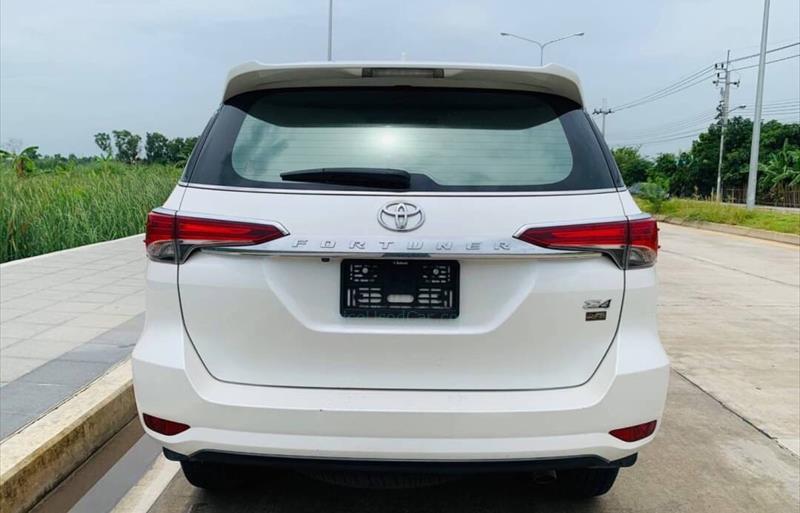 ขายรถ-suv-มือสอง-toyota-โตโยต้า-fortuner-ฟอร์จูนเนอร์-รถปี2017-รหัส75569-4c8dc5f8.jpg ขายรถ-suv-มือสอง-toyota-โตโยต้า-fortuner-ฟอร์จูนเนอร์-รถปี2017-รหัส75569-4c8dc5f8.jpg