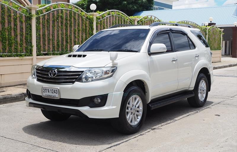 รถอเนกประสงค์มือสอง TOYOTA FORTUNER รถปี 2013
