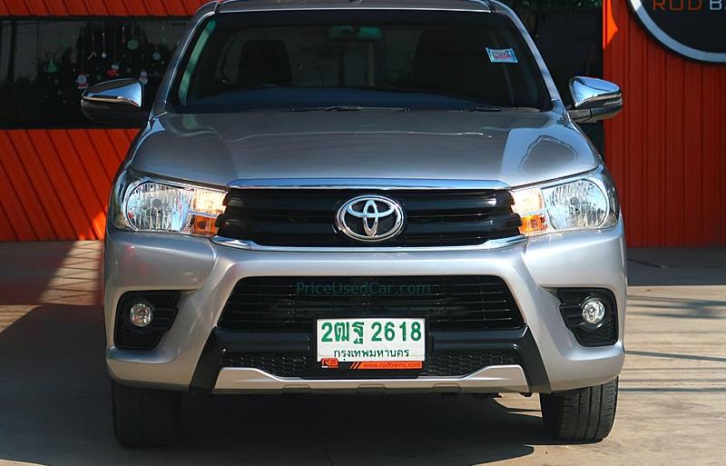 ขายรถกระบะมือสอง toyota hilux-revo รถปี2018 รหัส 75593 รูปที่2