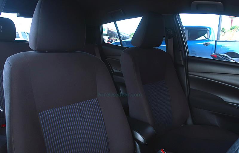 ขายรถเก๋งมือสอง-toyota-โตโยต้า-yaris-ยาริส-รถปี2021-รหัส75602-bb83f014.jpg ขายรถเก๋งมือสอง-toyota-โตโยต้า-yaris-ยาริส-รถปี2021-รหัส75602-bb83f014.jpg