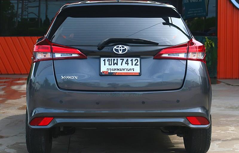ขายรถเก๋งมือสอง-toyota-โตโยต้า-yaris-ยาริส-รถปี2021-รหัส75602-d014b785.jpg ขายรถเก๋งมือสอง-toyota-โตโยต้า-yaris-ยาริส-รถปี2021-รหัส75602-d014b785.jpg